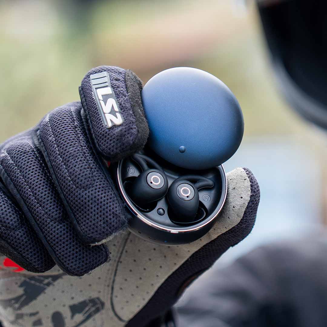 Bluetooth Moto Earbuds